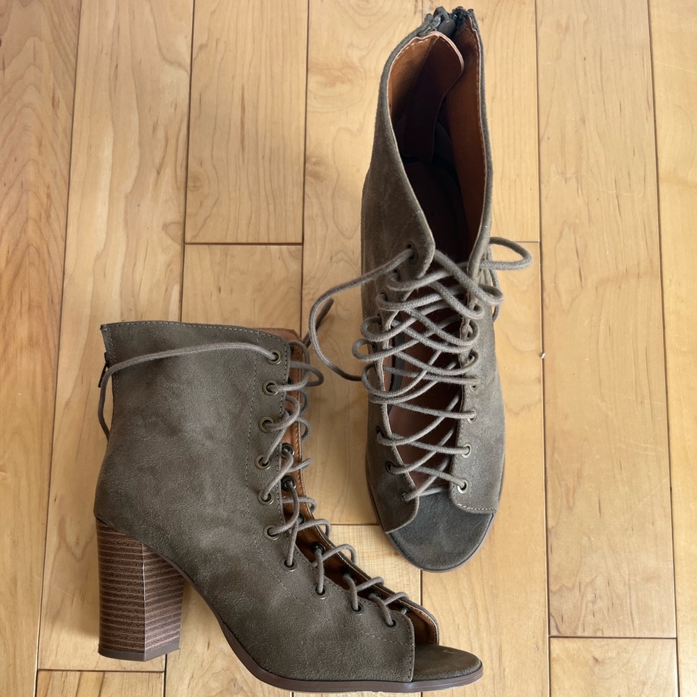 Army Green Lace Up Heels